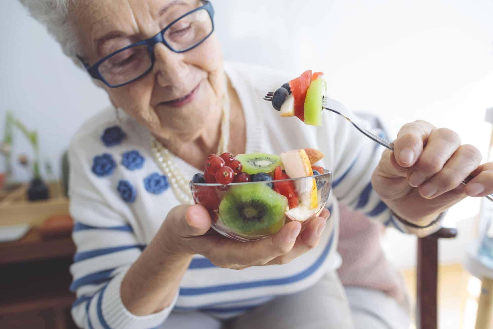 Optimal Tips for Seniors to Stay Hydrated in the Louisiana Heat